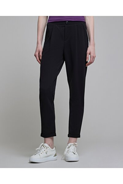 R&B Solid Tapered Fit Pants With Button Closure