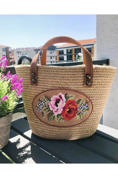 LiewensStyle Canaviche Embroidered Bohemian Straw Handbag