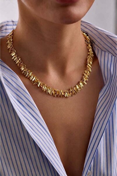 neslyaccessories Queen Leaf Necklace