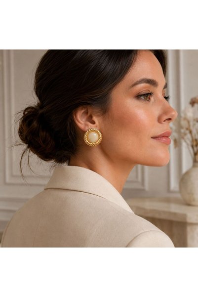 So Much Accesories Gold Twisted Frame Cream Stone Earrings