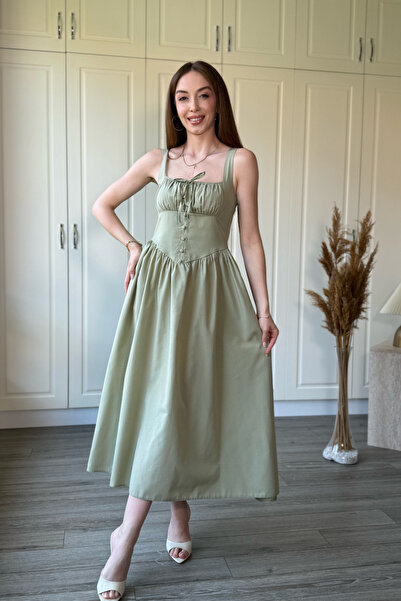 Dilay Gökoğlu Butik Strappy Flared Midi Dress