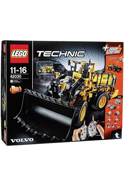 LEGO Technic 42030 Volvo L350F Wheel Loader