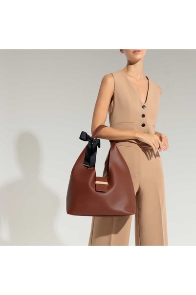Black Ribbon Women's Bag Victoria Maxi Brown Large Shoulder Bag with Accessory Detail