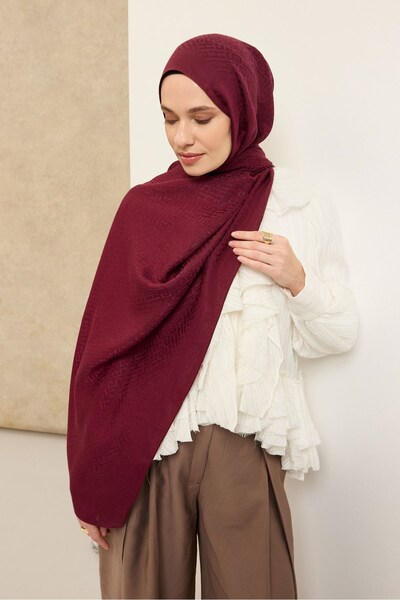 Silk Home شال قطني من نايا بنمط SH بلون الكرز