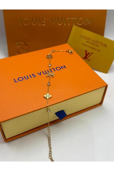 Generic Sensal Bracelet with Ornate Rings – a Design That Tells the Story of ...