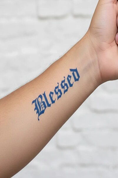 medink tattoo 1 Ay Kalıcı 24 Saat Sonra Kararan Blessed yazılı Mınımal model ...