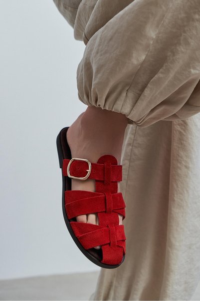 NİŞANTAŞI SHOES Honey Red Genuine Suede Buckle Detailed Flat Sole Women's Slippers