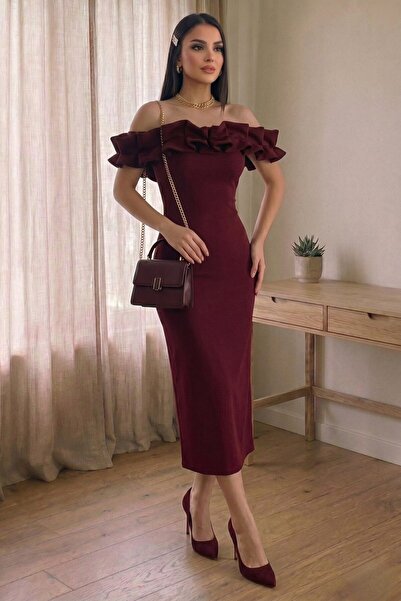 Aysan Moda Staraplez Gathered Filled Full Lycra Event Dress with Low-Cut Detail