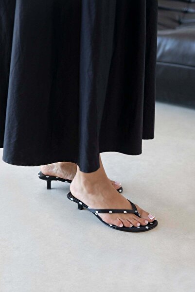 STRASWANS Ruiz Women's Heeled Flip-Flop Satin Sandals Black Polka Dot
