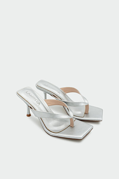 LAMİNTA Tiny Flip-Flop Heeled Women's Silver Slippers