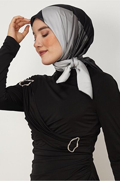 Alvina Carmen Scarf 8643