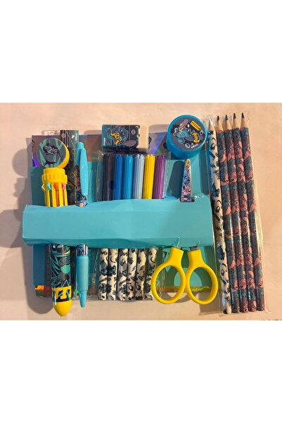 OEM Penar transparent 19 piese cu Stitch, contine Caiet, Carioci, Creioane colorate, radiera, ascutitoare, Pix multi-color, Foarfeca, Rigla.