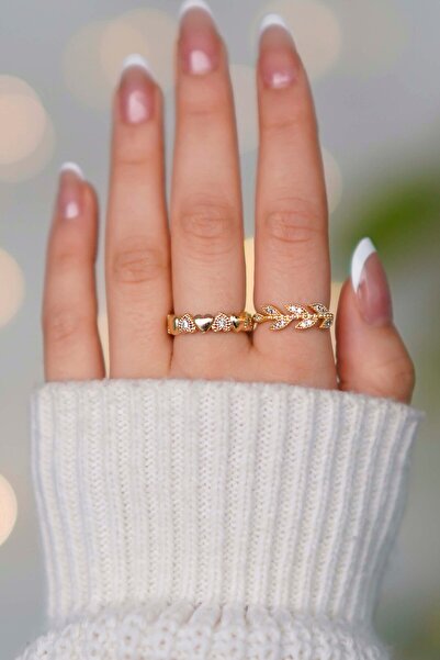 THE Steel Gold Color Heart and Leaf Detailed 2-Piece Women's Ring Set
