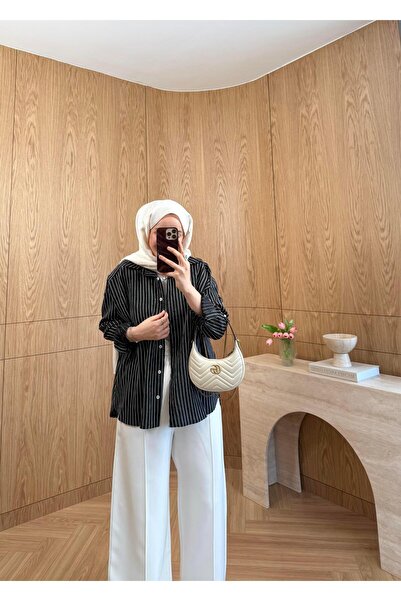 SOİ قميص نورا مودال كبير الحجم باللون الأسود