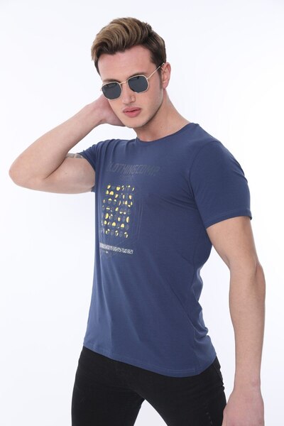 SOCCER Men's Navy Blue T-shirt