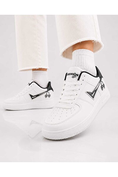 Slipcat Kadın Trend Kiraz İşlemeli Casual Sneaker, Nakış Detaylı Konforlu Gün...