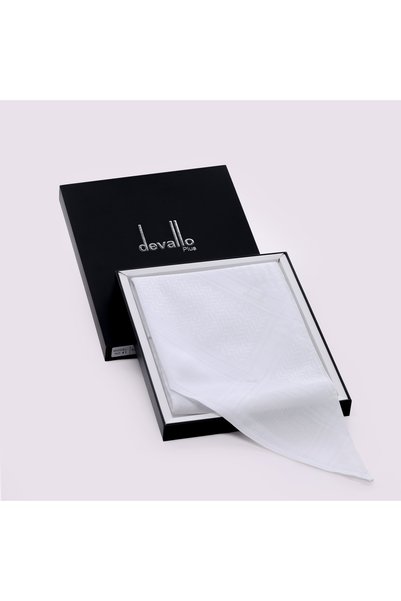 Devallo Plus شماغ أبيض فخم موديل 41 – نقاء راقٍ وأناقة ملكية