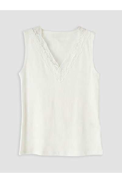 LC Waikiki Lcw Comfort White V-Neck Lace Detailed Women's Undershirt