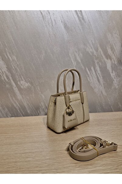 seyyah Stylish Women's Charm Detailed Shoulder Bag