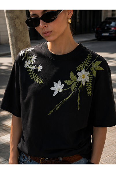 Jose Clothing Oversized Short-Sleeve Printed T-Shirt