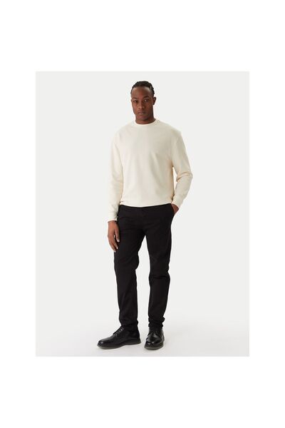 Guess Jeans Pantaloni chinos bărbați M4YB33WGB5A Negru