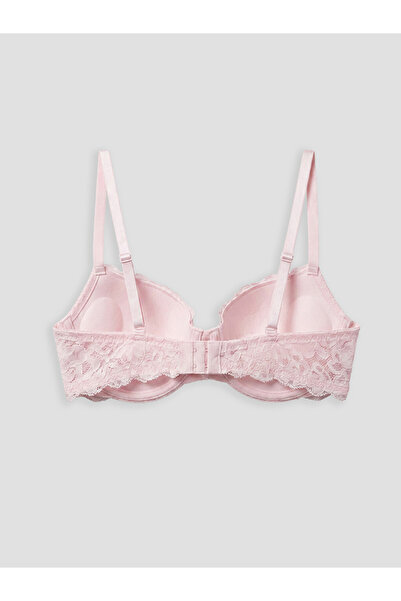 LC Waikiki حمالة صدر دانتيل مبطنة من Underwire