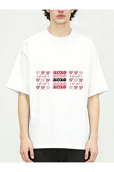 STITCHLY تيشيرتات Xoxo هدية عيد الحب مضحكة وفريدة من نوعها برقبة دائرية وأكما...