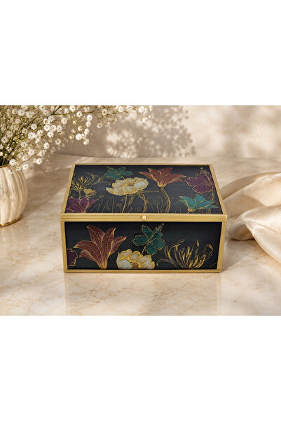 OEM GLASS JEWELRY BOX ON METAL FRAME AND COTTON INTERIOR, 20/15/9.5 cm.