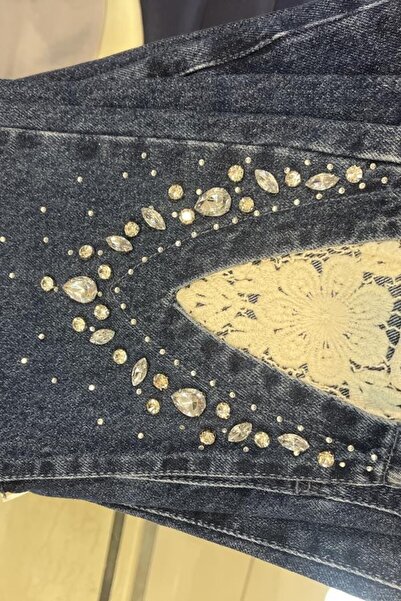 HÜMEYRA BUTİK Cotton Jeans with Lace and Stone Detail on the Legs