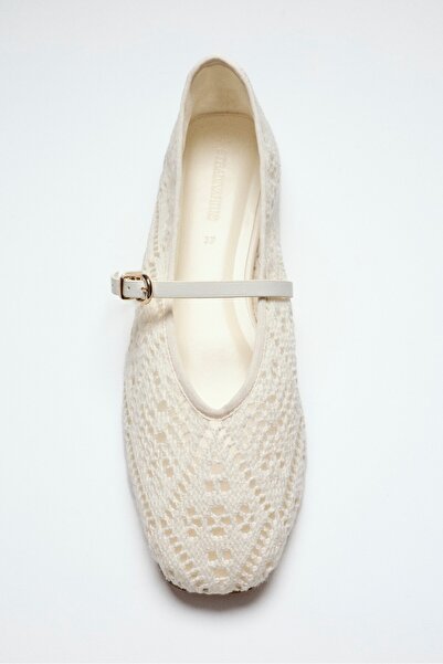 Stradivarius Crochet buckle ballet flats