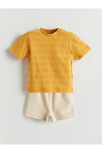 LC Waikiki Lcw Baby Yellow Striped Baby Boy T-Shirt and Shorts 2-Pack
