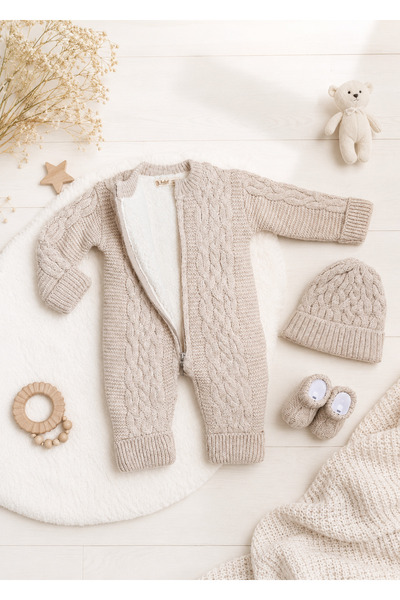 a baby Bere + patik + Kaba Örgü Triko Tulum