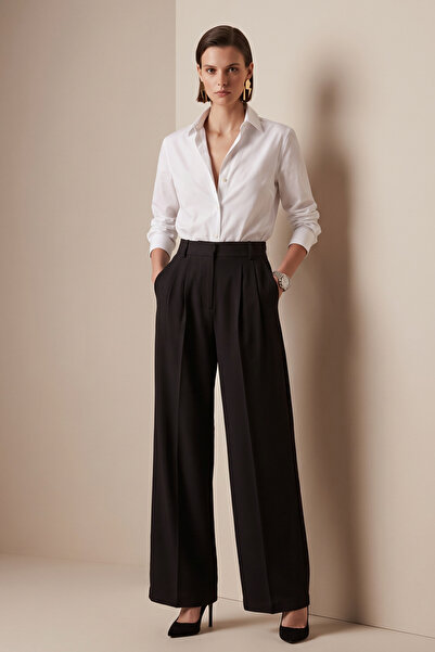BARRELS AND OIL Women's Pleated Loose Fabric Pants - Black