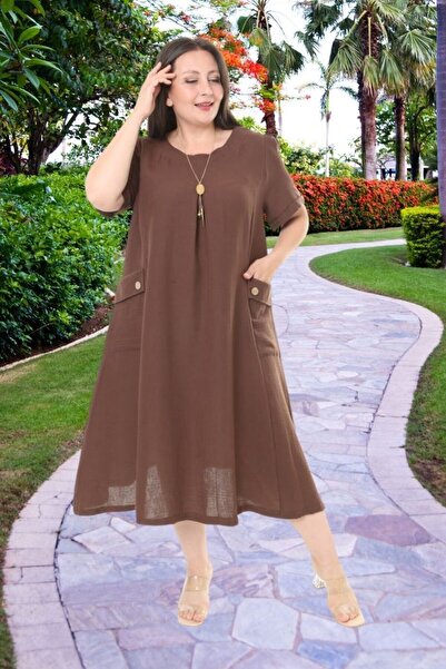 Truva XXL Plus Size Muslin Dress with Pockets and Pendant
