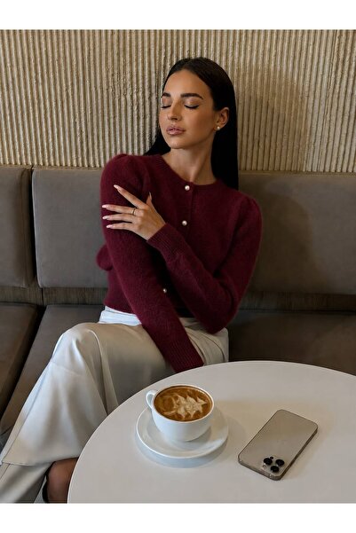De Pose Yumoş Pearl Button Detailed Furry Cardigan