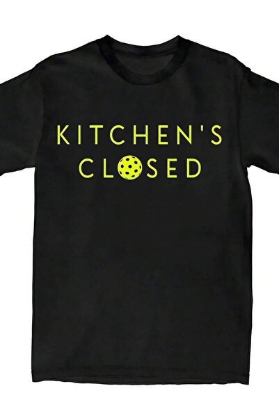 9TAY تي شيرت بقلنسوة مطبوع عليه عبارة "Kitchen's Closed Funny Pickleball Lover"