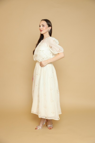 2TRENDY Women's Beige Embroidered Flared Maxi Skirt