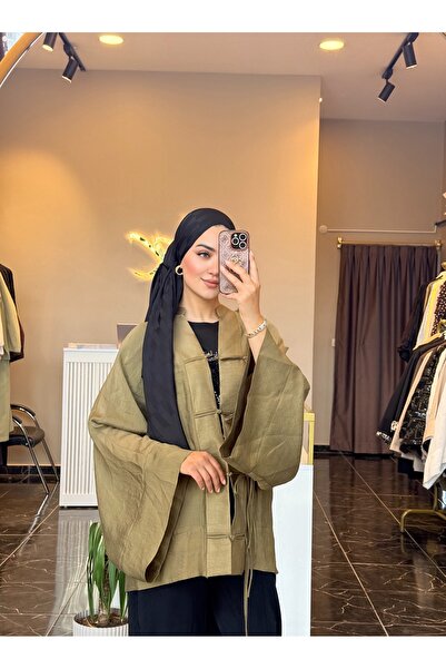 Gizem Karademir Boutique Kurdele Detaylı Kimono