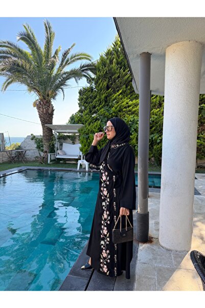 incisecrethome Embroidered Abaya Set
