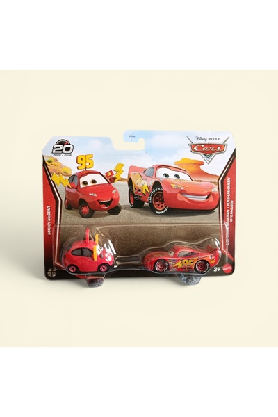 CARS مادي ماكجير وليايتنينج ماكوين