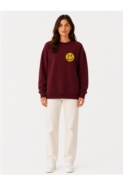 herkesemoda Emoji Print Detailed Embroidered 2 Thread Crew Neck Sweatshirt