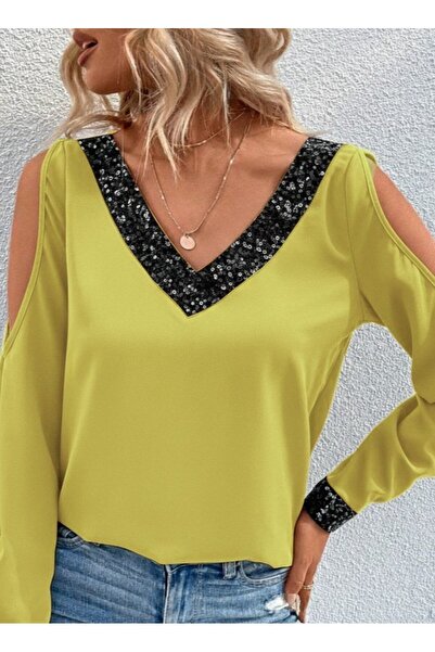 oniks store Women's Long Sleeve V-Neck Off-The-Shoulder Sandy Blouse