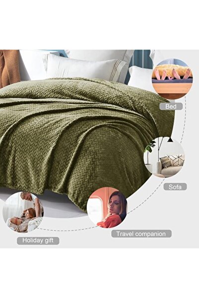 Exclusivo Mezcla Celadon Fleece Throw Blanket for Couch and Bed, 50x70 Inches...