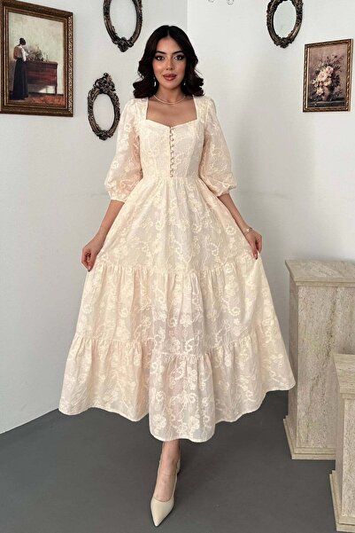Clothes Fast فستان نسائي بيج مطرز بياقة مربعة وأزرار وأكمام بالون مبطنة ماكسي