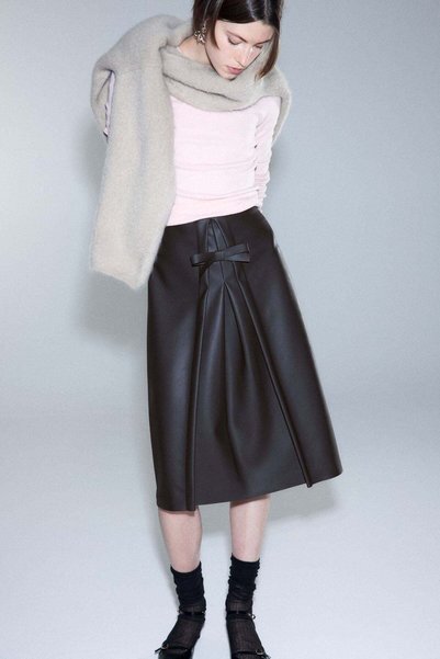 H&M Bow-front skirt