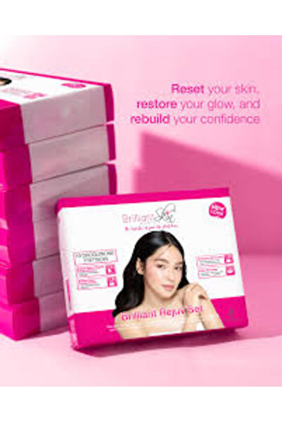 Brilliant Skin Essentials Glow Care Essentials Set