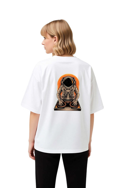 PayBuy Women's Oversize Graphic Printed T-Shirt Astronaut Dj Turntable Music ...