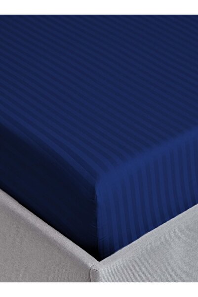 MAXQON ® Deep Fitted Bed Sheet with Pillow Covers, Color Blue