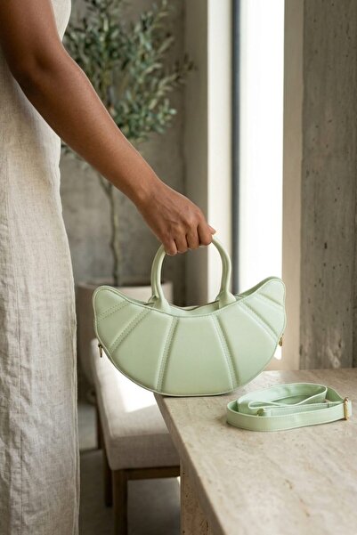 I Love Shoes Tavio Green Matte Leather Women's Shoulder Bag