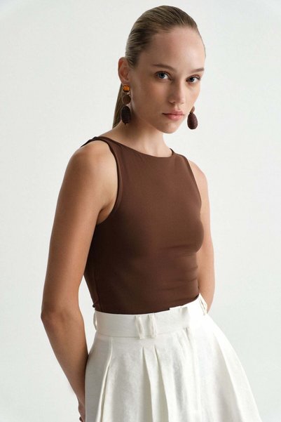 Açelya Okcu Body premium Darcy cu decolteu halter